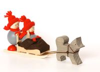 Husky-sleigh Tonttu-couple